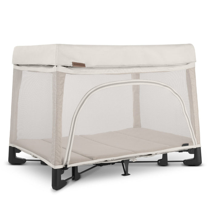 UPPAbaby Remi Portable Travel Portacot with changing station (Charlie)
