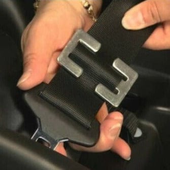 Maxi Cosi Belt Converter/Locking Clip Car Seat (Car Seat Accessories) 9358417002775