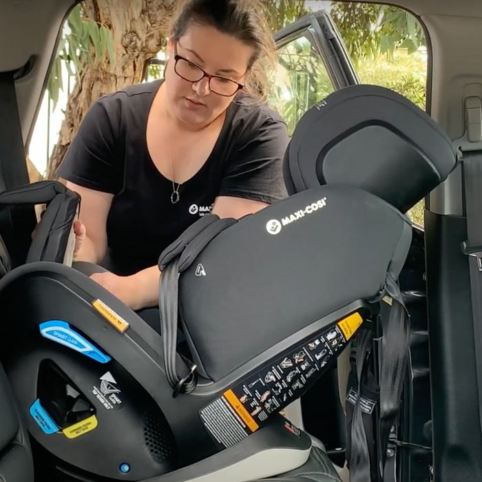 Maxi Cosi Pria / Pria LX Compact Convertible Car Seat Video Installation Tips