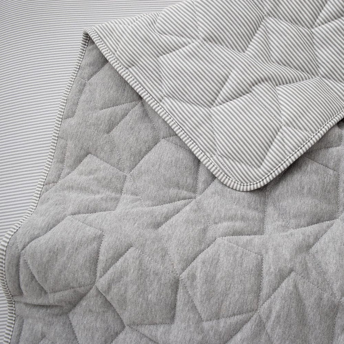 Living Textiles Jersey Cot Comforter Grey Quilted Star Sleeping & Bedding (Quilts) 9315311038361